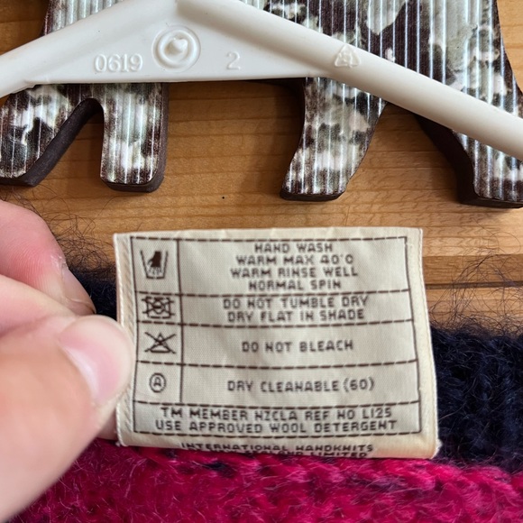 Vintage Mohair New Zealand Sweater!!! - Picture 3 of 4